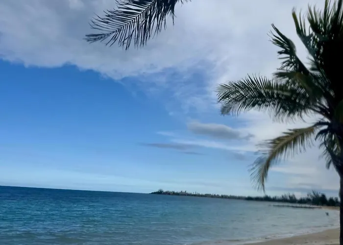 Paradise View- Oceanfront Oasis *